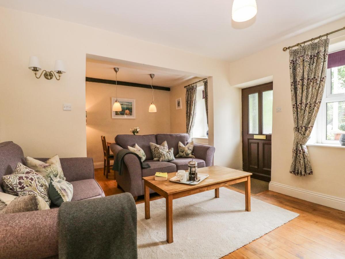 Mulberry Cottage Grange-over-Sands ภายนอก รูปภาพ