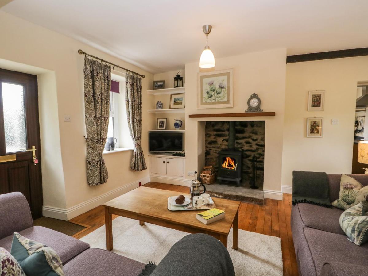 Mulberry Cottage Grange-over-Sands ภายนอก รูปภาพ