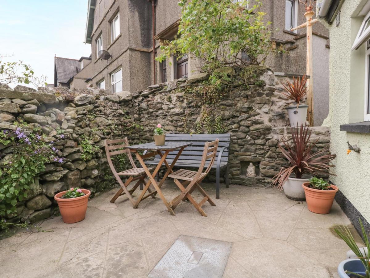 Mulberry Cottage Grange-over-Sands ภายนอก รูปภาพ